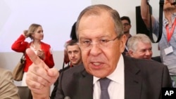Міністр заордонних справ Росії Сергій Лавров сказав, що Росія думає, як відповісти на останній крок США