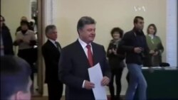 Годі хвалити Україну, їй потрібні гроші - "Нью-Йорк Таймс"