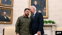 Президент США Джо Байден зустрічається з президентом України Володимиром Зеленським в Овальному кабінеті Білого дому у Вашингтоні, округ Колумбія, 21 вересня 2023 року.