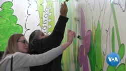 Volunteers Build Ties Through Service in Politically Divided America