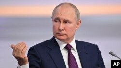 Катування та інші методи російських військових "можуть бути схваленими державою", - експерти ООН. Фото: Ramil Sitdikov, Sputnik via AP
