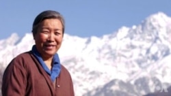 ཨ་མ་རྗེ་བཙུན་པདྨའི་ལོ་རྒྱུས་བོད་འགྱུར་མ།