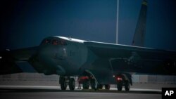 美国在卡塔尔部署了两架 B-52 轰炸机，支援从阿富汗的撤军计划（2021年4月23日）