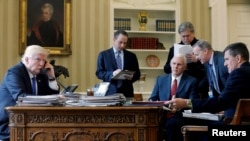 Досі президент Трамп спілкувався з президентом Путіним лише по телефону.