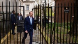 英国外交大臣拉布抵达伦敦唐宁街。(2020年4月6日)