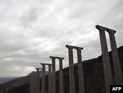 西部地区在建的高速公路