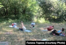 Заняття у клубі "Активне довголіття"