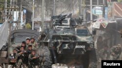 Quân đội hôm 28/5 tìm cách giành lại thành phố Marawi trên đảo Mindanao.