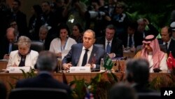 Глава МЗС Росії Сергій Лавров під час саміту голів МЗС країн Групи двадцяти, Ріо-де-Жанейро, 21 лютого 2024. AP Photo/Silvia Izquierdo