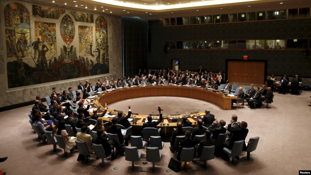 The United Nations Security Council votes to approve a resolution at the U.N. headquarters in New York, July 20, 2015.