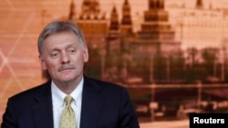 Дмитрій Песков, речник російського президента, заявив про «масовий антиросійський психоз».