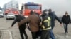 У суботу Росія заявила, що 14 людей, у тому числі двоє дітей, були вбиті та 108 поранені, у тому числі 15 дітей, в результаті «невибіркових» українських ударів по російській обласній столиці Бєлгороду. Росія, 30 грудня 2023 року, фото МНС Росії/REUTERS