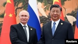 Архівне фото: Російський президент Путін та президент Китаю Сі Цзіньпін в Пекіні, 18 жовтня 2023 року