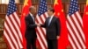 2016年9月3日，美国总统奥巴马和中国国家主席习近平在中国杭州西湖国宾馆握手。