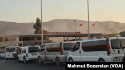 تصویر آرشیوی از گذرگاه مرزی خابور، بین ترکیه و عراق