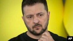 Президент України Володимир Зеленський на пресконференції у Києві, 21 листопада 2023 р. (Фото: AP Photo/Efrem Lukatsky)