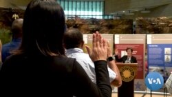 VOA英语视频: 美国大选将近 归化入籍人数创11年来新高