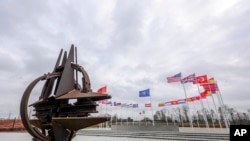 Наступним важливим кроком після вигнання російських військ з території України буде те, що країни НАТО зобов’яжуться забезпечити її безпеку, вважає колишній американський генерал і екс-шеф американської розвідки Девід Петреус