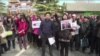 马航MH370中国乘客家属为亲人祈福