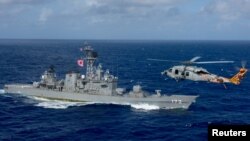 日本海上自卫队驱逐舰“岛风”(2017年10月9日资料照片)