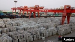 江苏无锡的一个铝制品转运基地