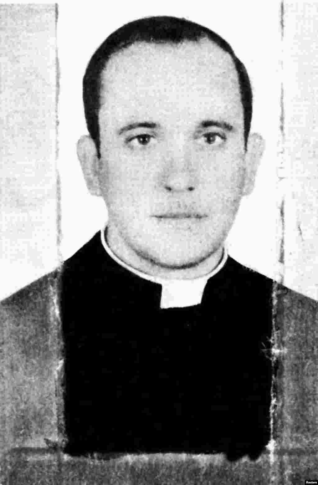 Một tấm ảnh không ghi ngày tháng của Jorge Bergoglio (Ảnh: Clarin)