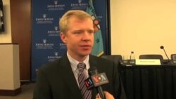Зовнішня політика Росії використовує примус і підкуп - американський експерт