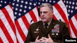 Голова Об’єднаного комітету начальників штабів США генерал Марк А. Міллі під час зустрічі міністрів оборони НАТО в Брюсселі, Бельгія, 12 жовтня 2022 року. REUTERS/Ів Герман