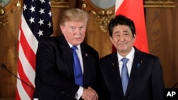 川普与安倍2017年11月6日举行联合记者会 