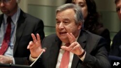 葡萄牙前总理、联合国前难民署高级专员安东尼奥·古特雷斯在联合国的一个会议上发言。（资料照片）