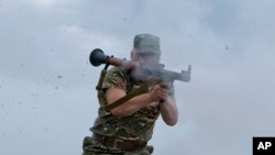 Бойовик у Луганську